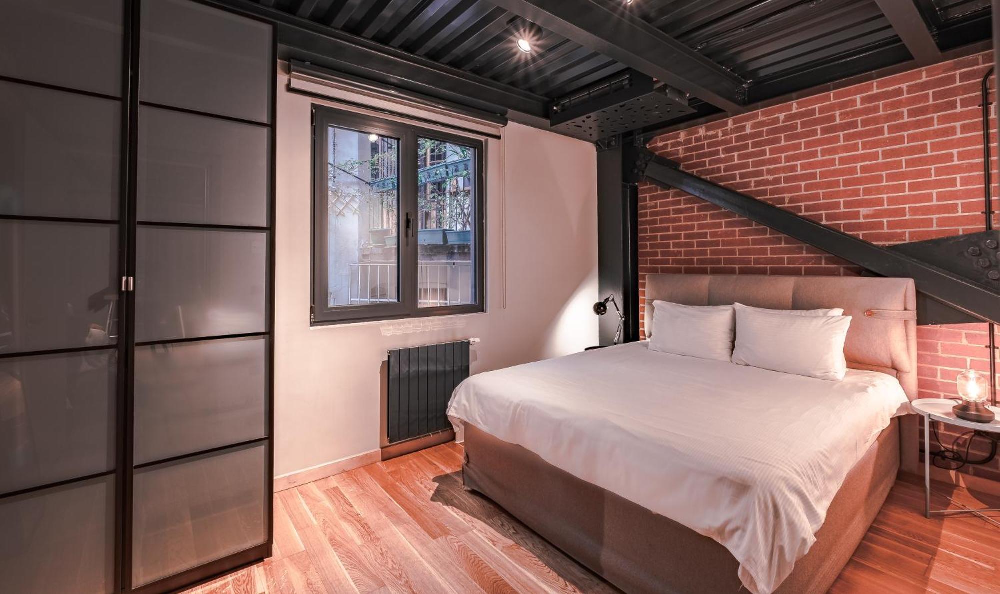 Homie Suites - "Loft 27" Urban Comfort Suites In The Heart Of Cihangir Istanbul Cameră foto