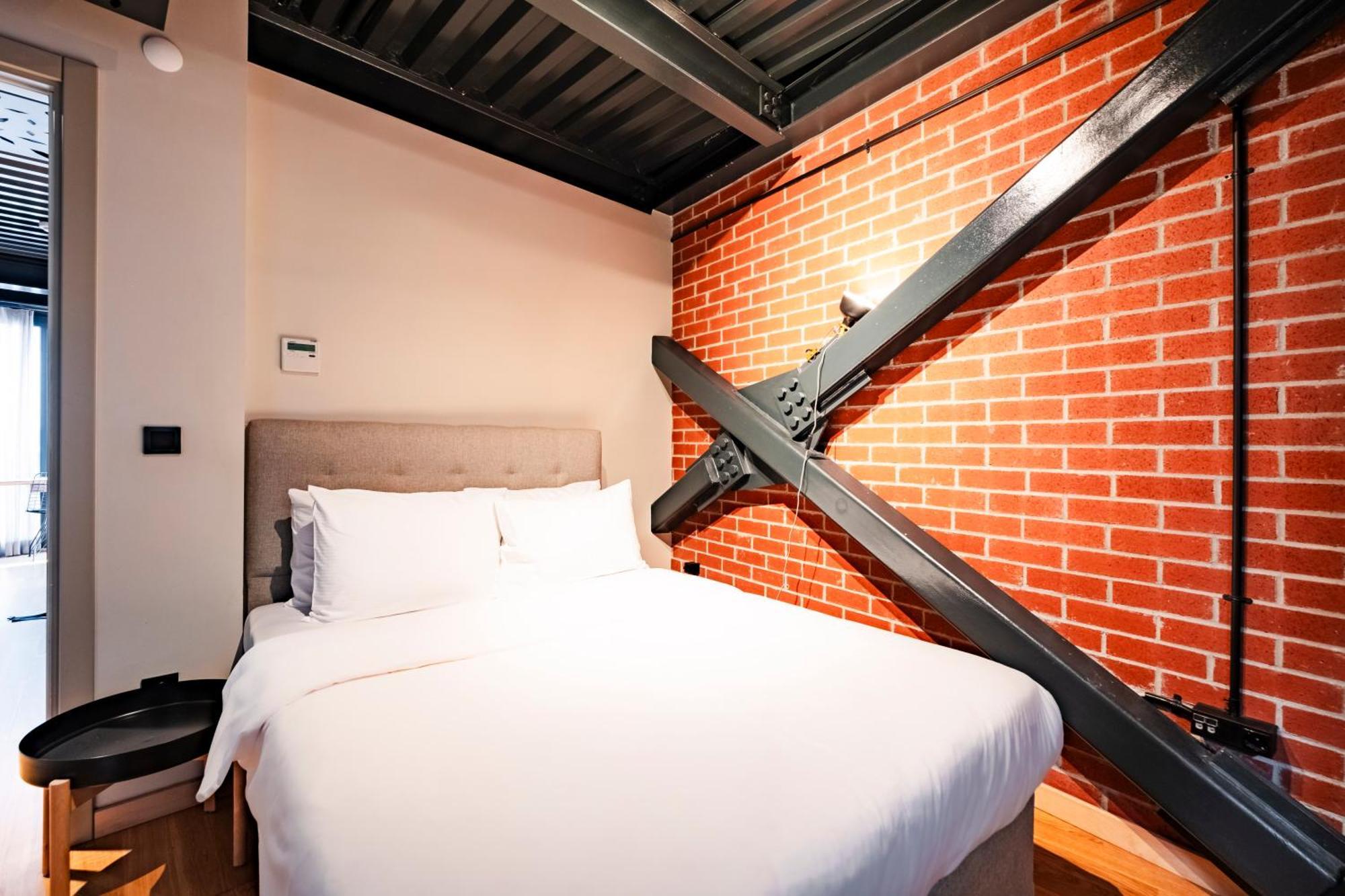 Homie Suites - "Loft 27" Urban Comfort Suites In The Heart Of Cihangir Istanbul Exterior foto