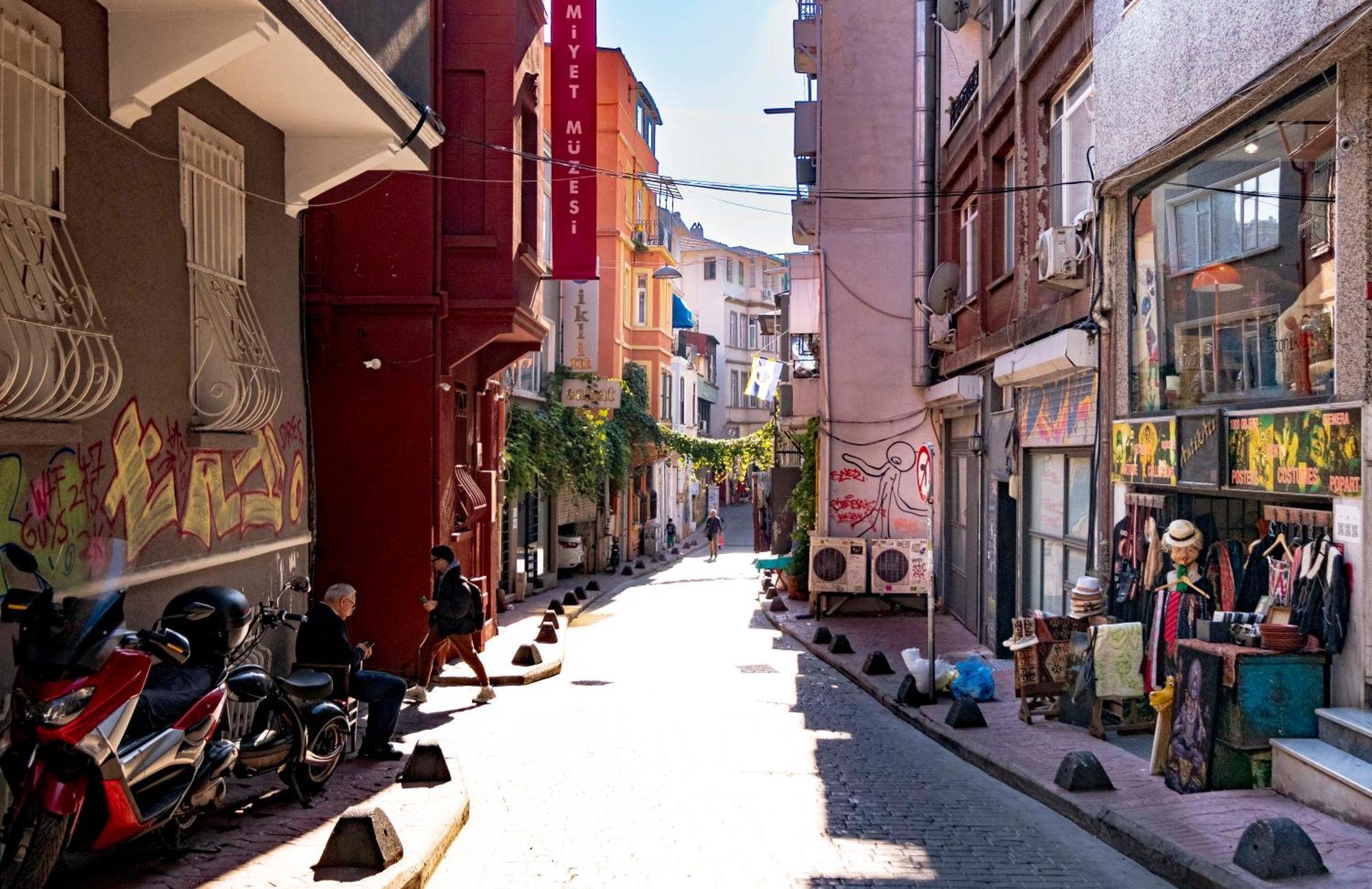 Homie Suites - "Loft 27" Urban Comfort Suites In The Heart Of Cihangir Istanbul Exterior foto